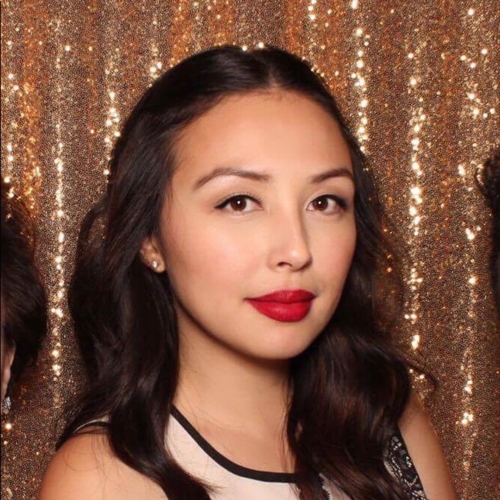 Meet your Posher, Monica